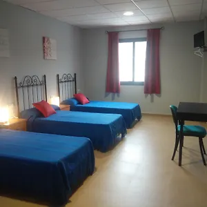 https://hostal-la-molina.es-andalucia.com